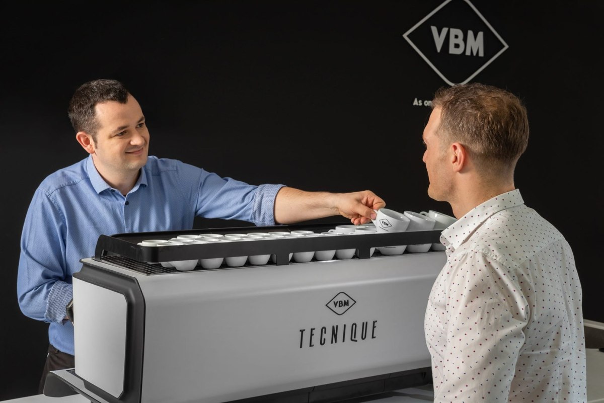 Ekspres kolbowy TECNIQUE HX 2GR WHITE - widok z góry